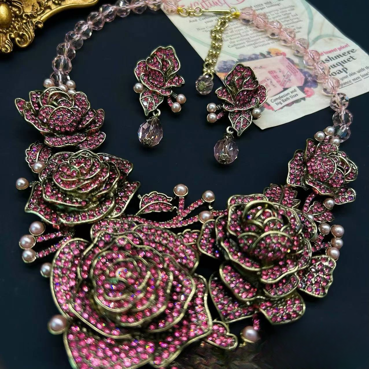 CERISE CRYSTAL SET