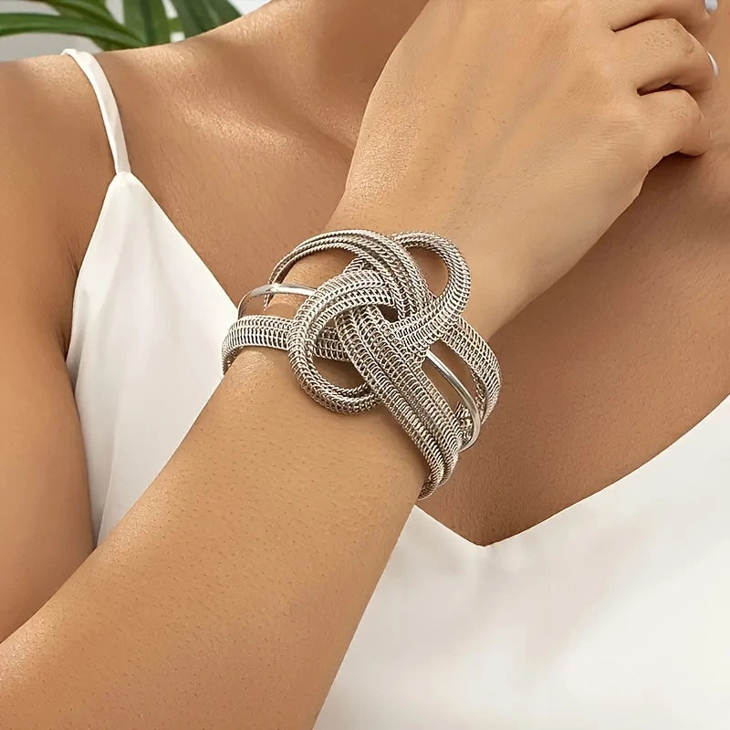 GEOMETRIC HOLLOW CUFF BRACELET