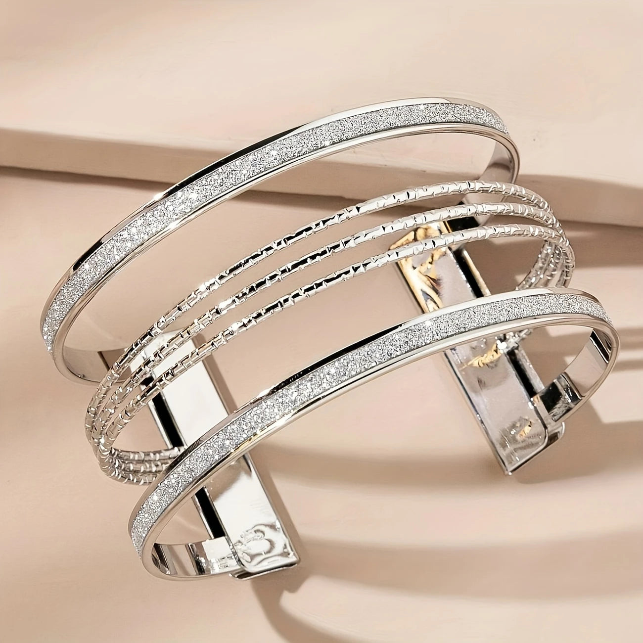 SPARKLING CUFF BRACELET