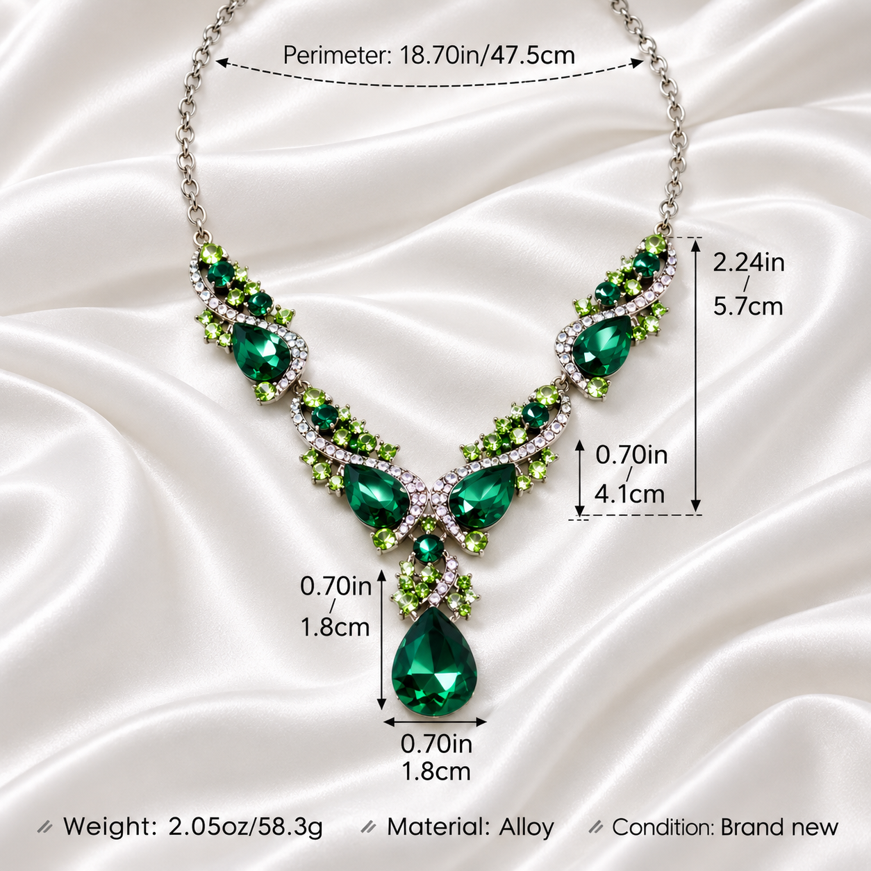 OLIVE CRYSTAL NECKLACE