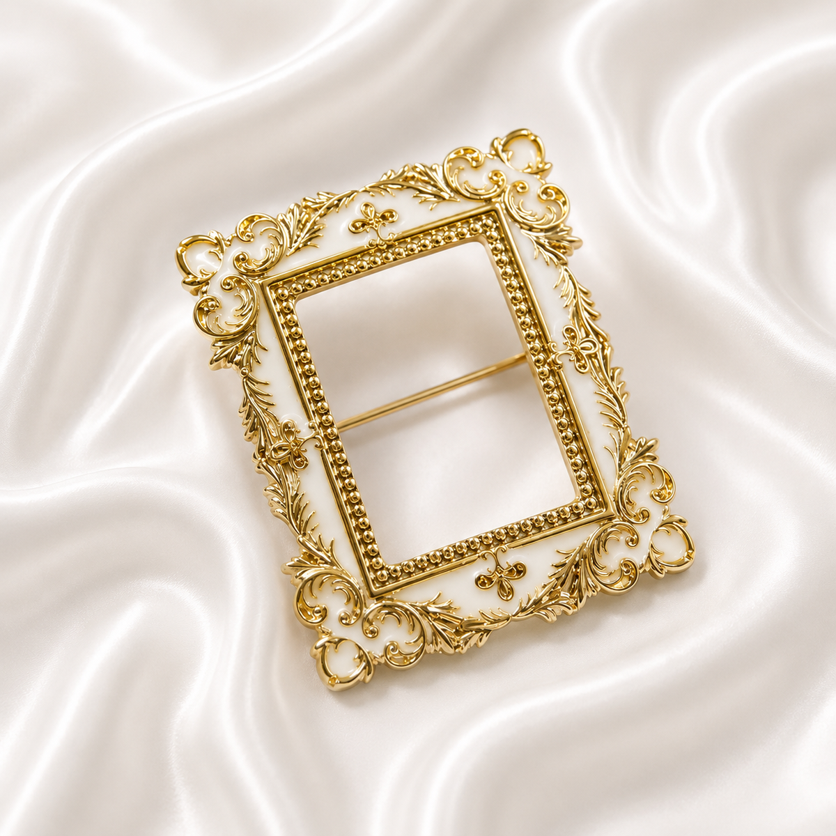 PHOTO FRAME BROOCH