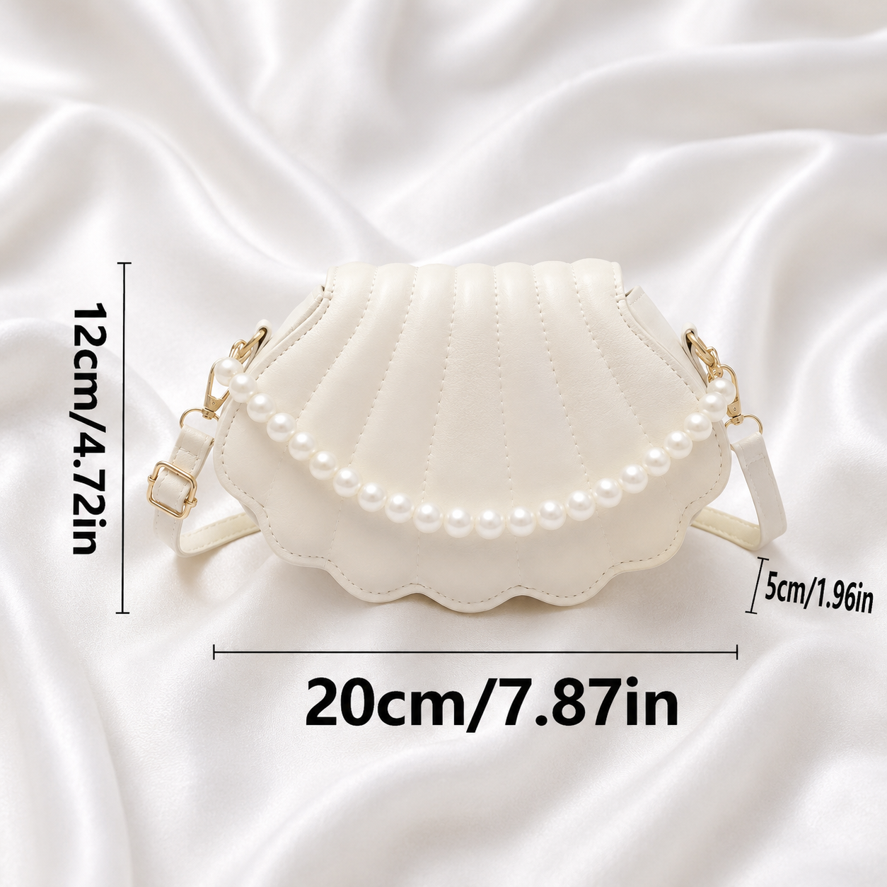 TEXTURED WHITE SHELL BAG