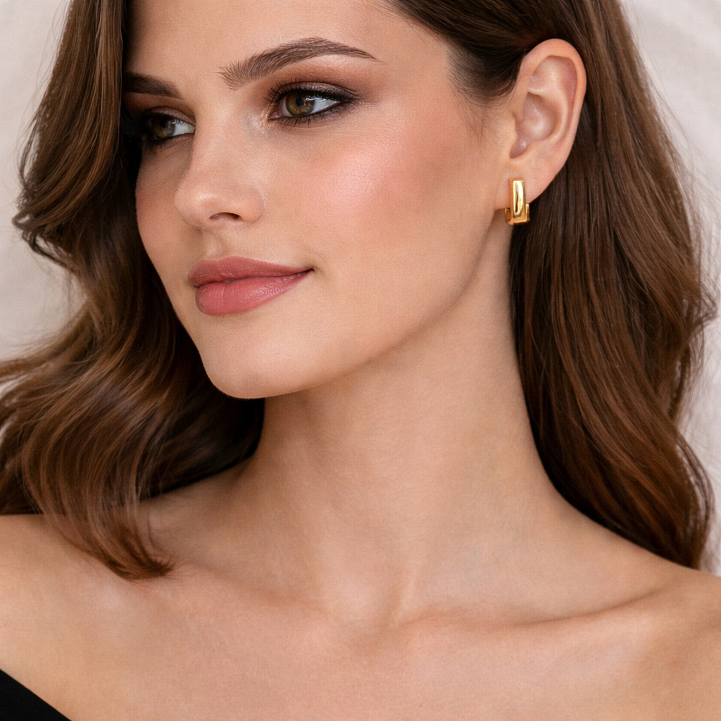 MINIMAL SQUARE HOOP EARRINGS