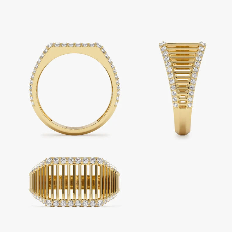 HOLLOW RIBBED RING