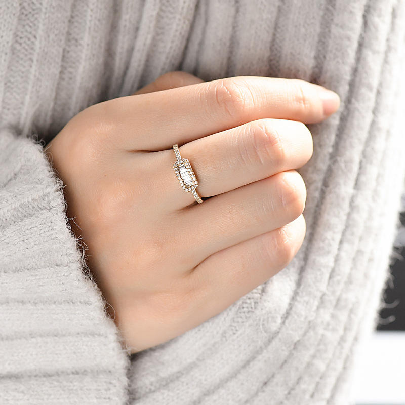 FROND ZIRCON RING
