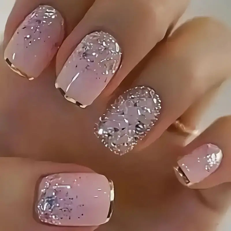 DIY NAIL KIT - STYLE 32