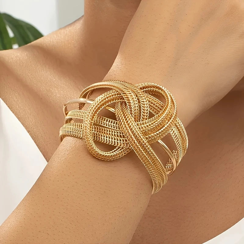 GEOMETRIC HOLLOW CUFF BRACELET