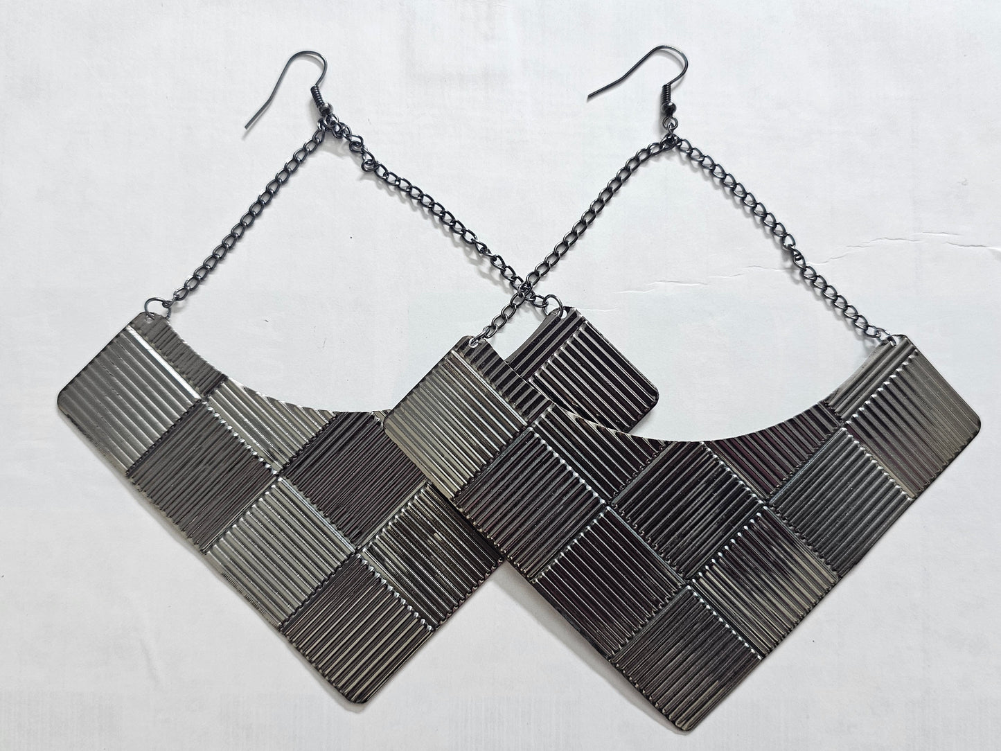 DIAMOND CUBAN EARRINGS