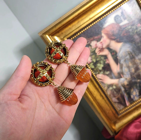 VINTAGE CARAMEL GLASS BEADS SET
