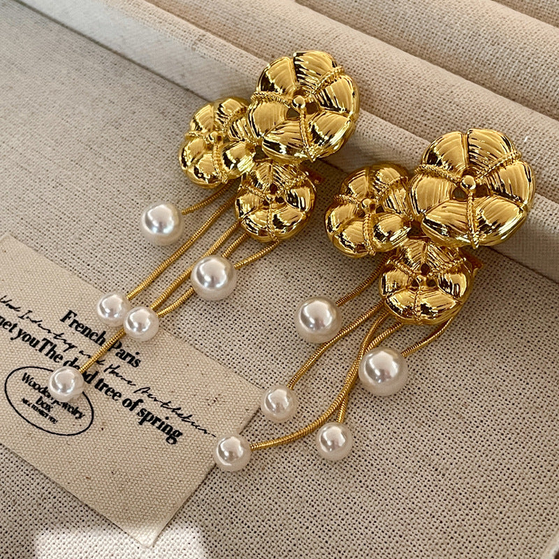 LOTUS LEAF PEARL TASSEL EARRINGS