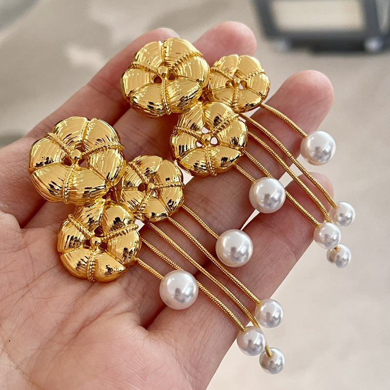 LOTUS LEAF PEARL TASSEL EARRINGS