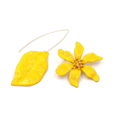 YELLOW FLOWER LEAF EARRINGS