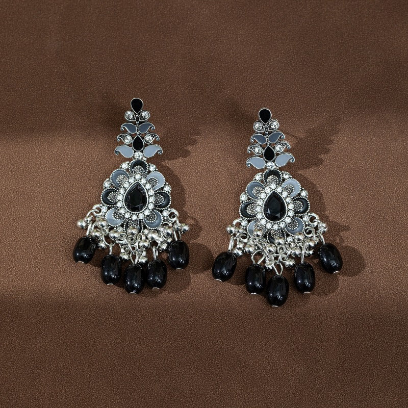 VINTAGE FLOWER EARRINGS