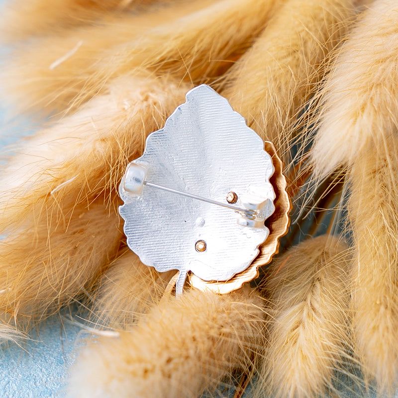 TWO TONE LEAF BROOCH