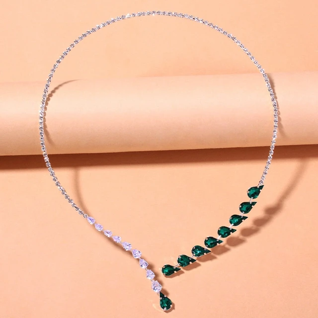 GREEN BERYL NECKLACE