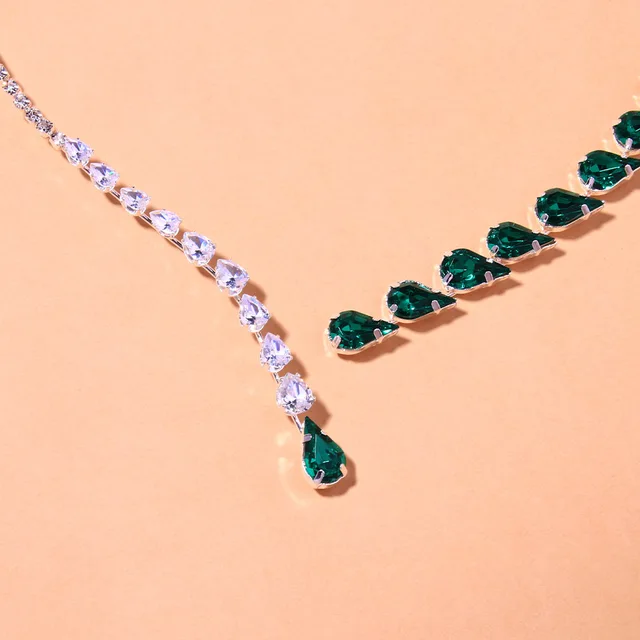 GREEN BERYL NECKLACE