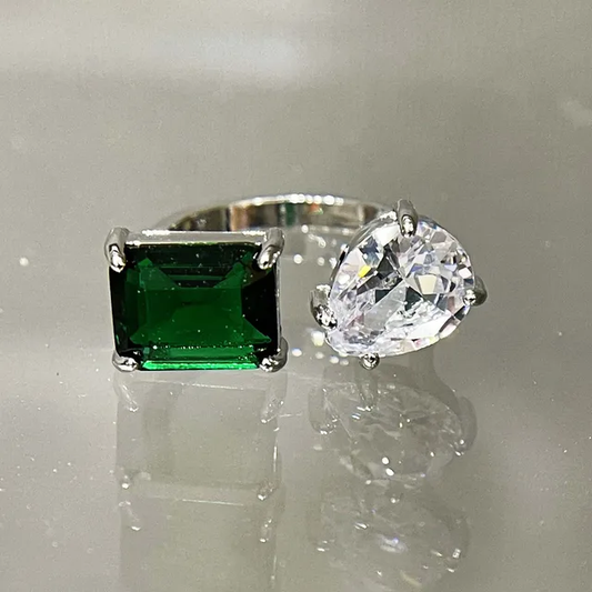 GREEN ZIRCON RING