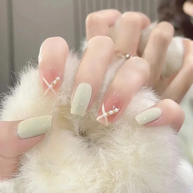 DIY NAIL KIT - STYLE 18