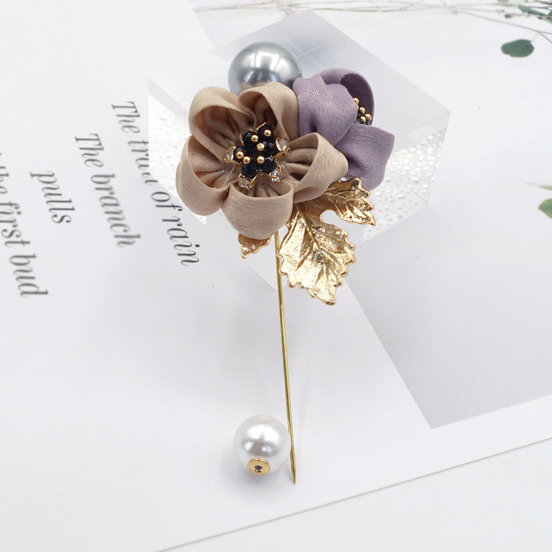 FABRIC FLOWER BROOCH