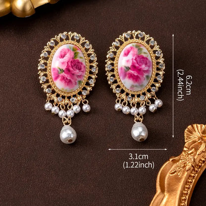 VINTAGE EARRINGS