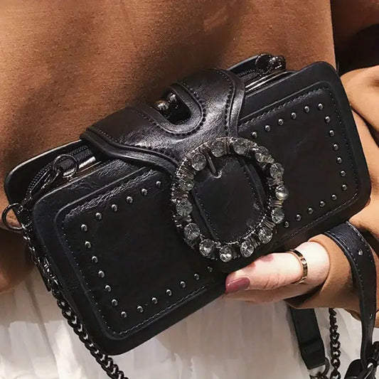 ROUND VINTAGE BUCKLE BAG