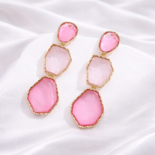BLUSHING TRENDY EARRINGS