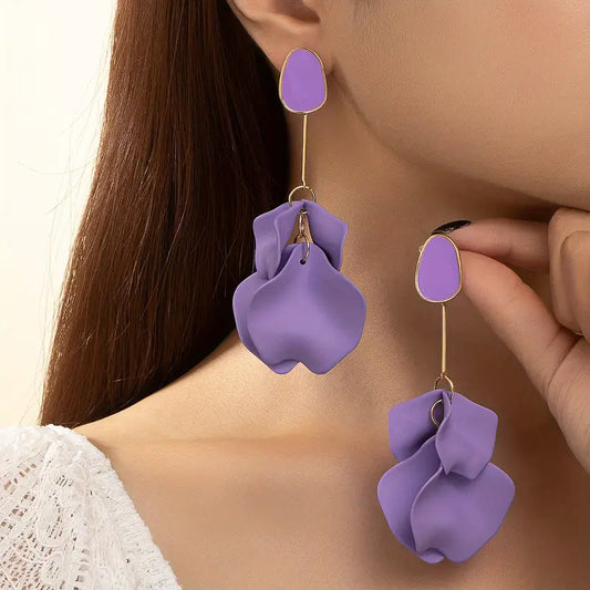 ACRYLIC PURPLE PETAL EARRINGS