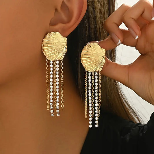 SHELL TASSELS EARRINGS