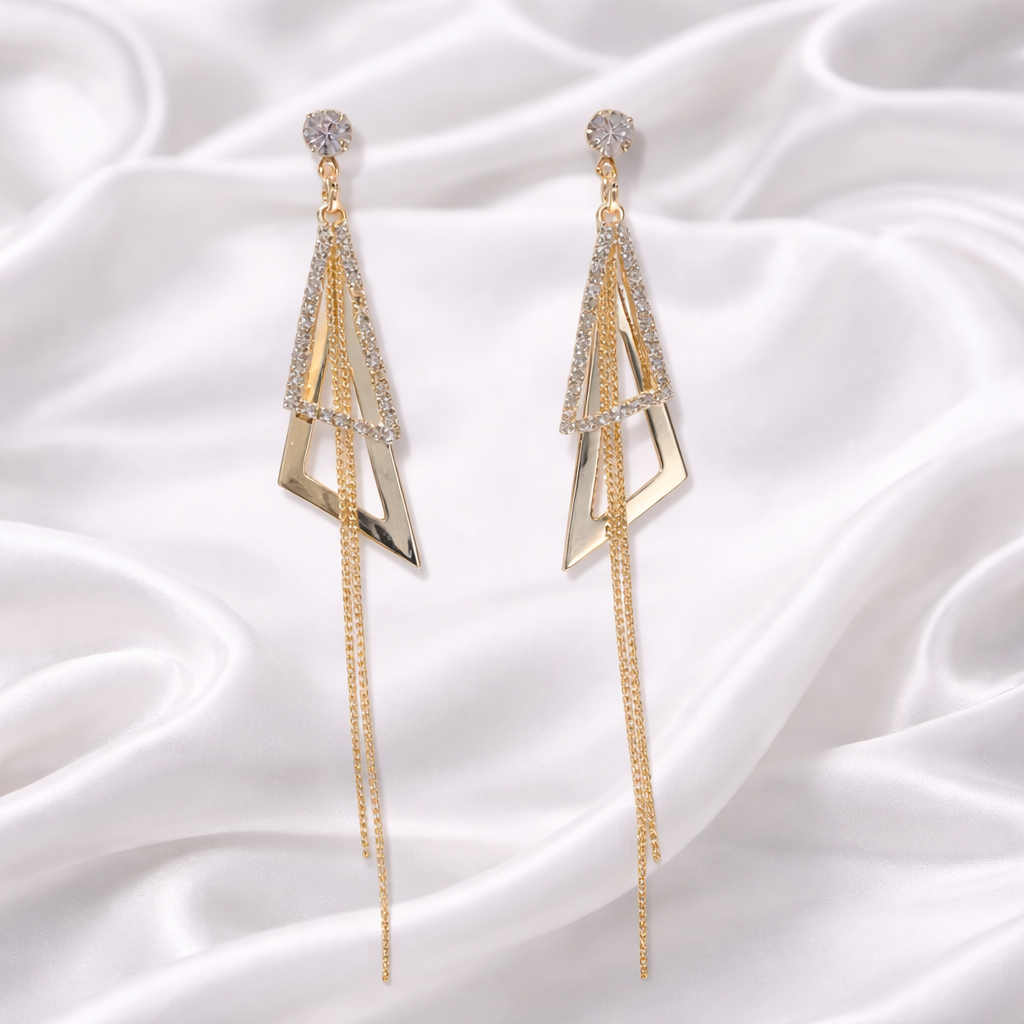 DASH TRIANGULAR EARRINGS