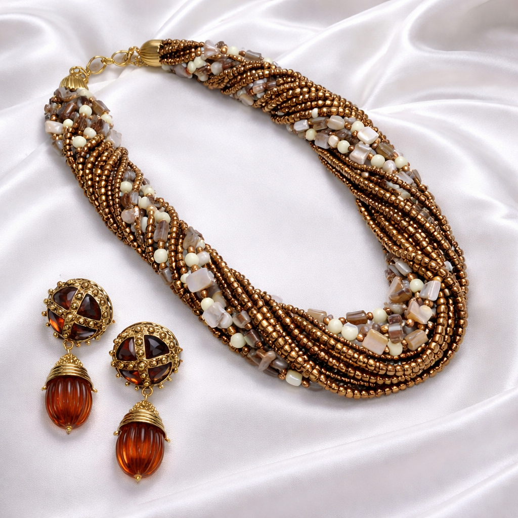 VINTAGE CARAMEL GLASS BEADS SET