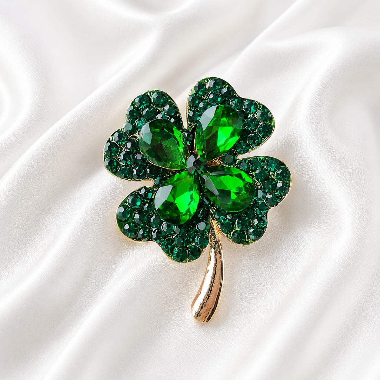 CLOVER LEAF BROOCH