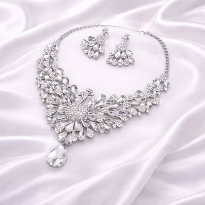 LUXURIOUS PAJOCK SET