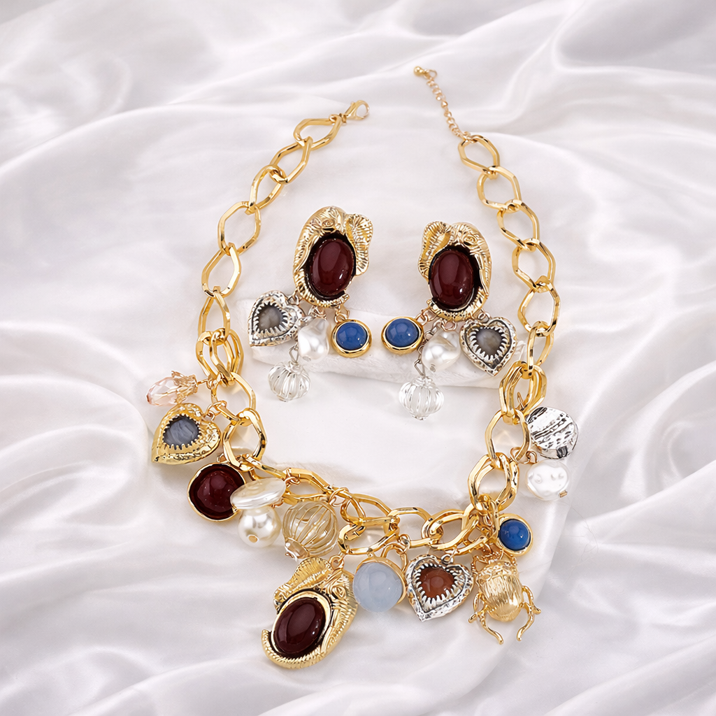 VALORA TREAURE SET