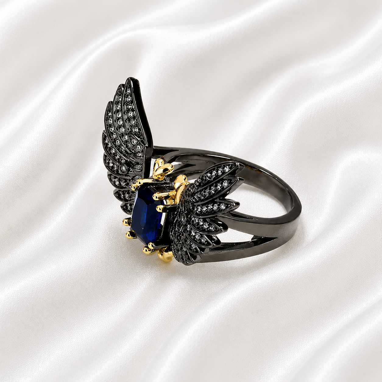 WING SAPPHIRE GEMSTONE RING