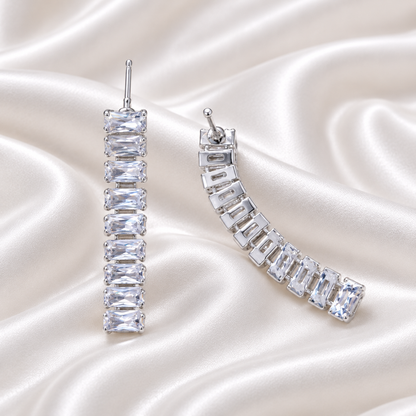 BUCLEAR CRYSTAL EARRINGS
