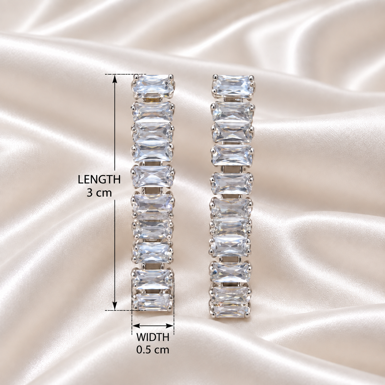 BUCLEAR CRYSTAL EARRINGS