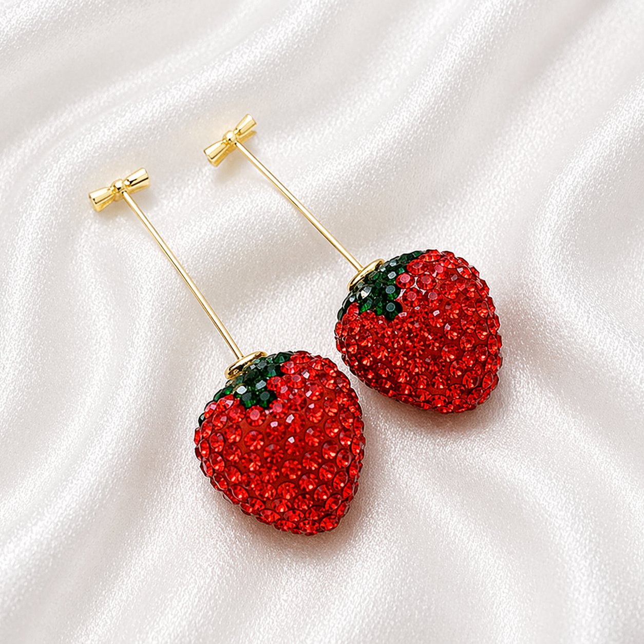STRAWBERRY EARRINGS