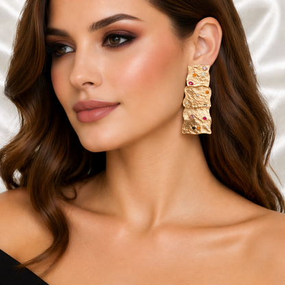 GLEAMING EARRINGS