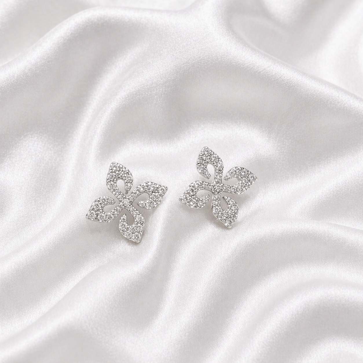ASLOPE ZIRCON EARRINGS
