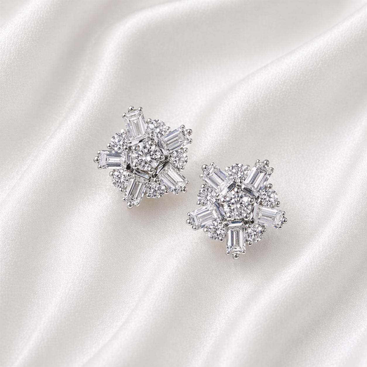 SLEET ZIRCON EARRINGS