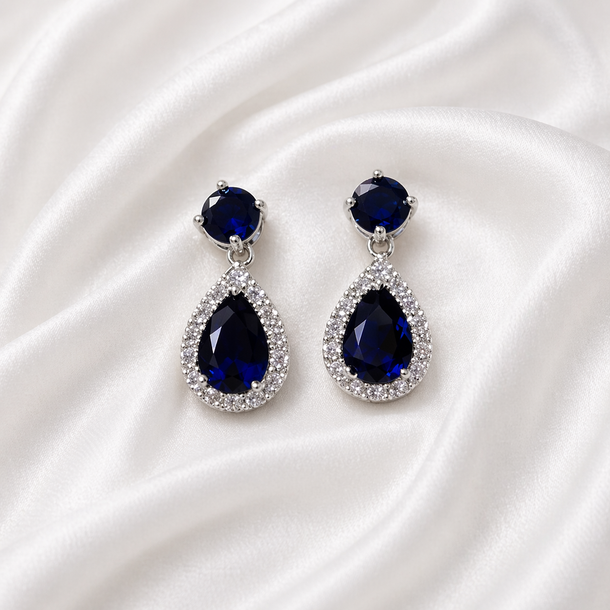 TEAR DROP ZIRCON EARRINGS