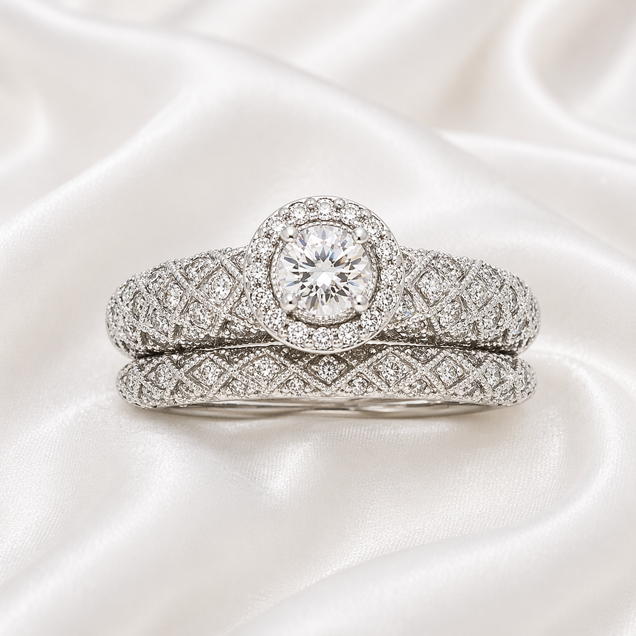 DIGNIFIED PLATINUM PLATED ZIRCON RING