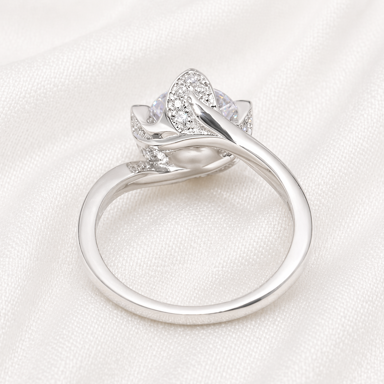 LUCENT RING