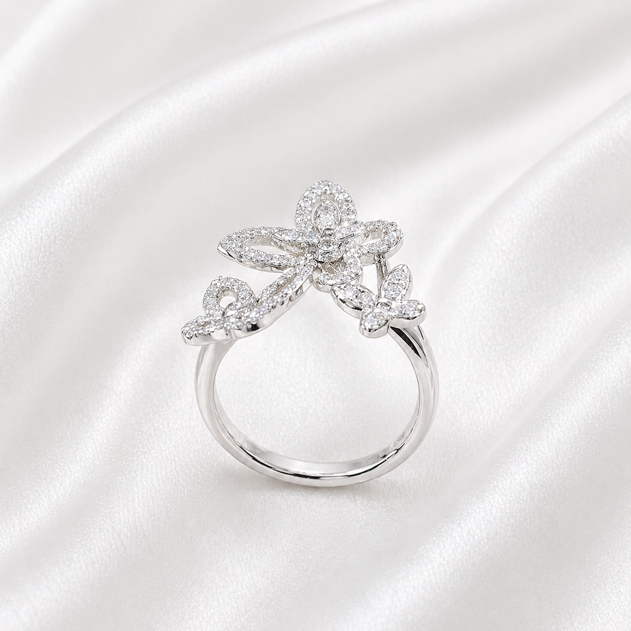 BUTTERFLIES ZIRCON RING
