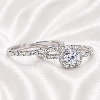 LOFTY PLATINUM PLATED ZIRCON RING