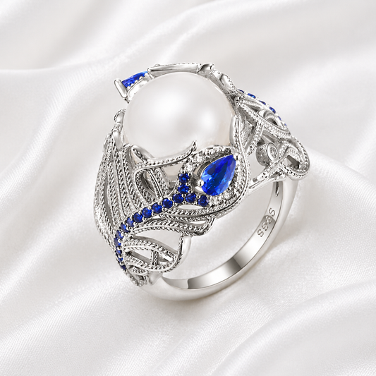 OVATE ZIRCON RING