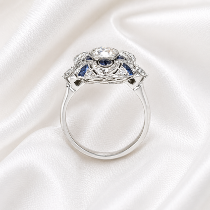 ELLPITIC ZIRCON RING