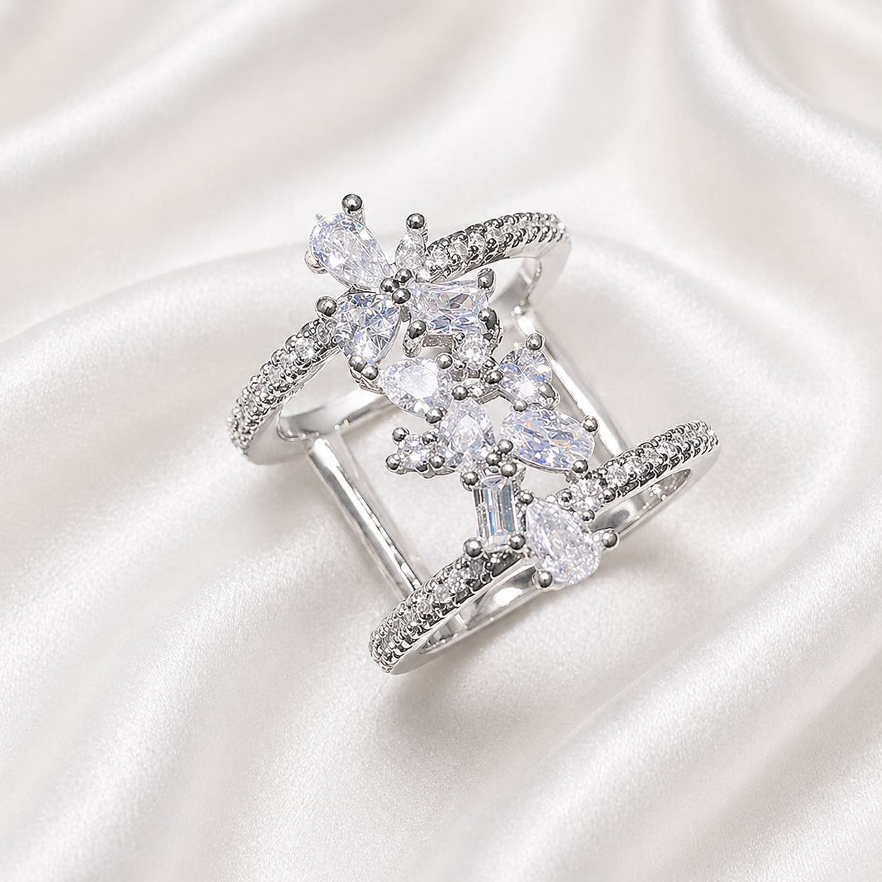 KNUCKLE ZIRCON RING