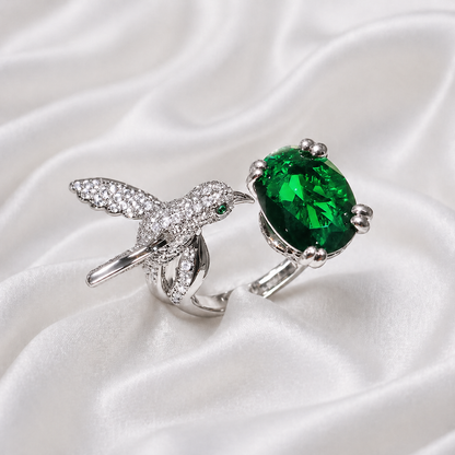 NESTLING ZIRCON RING