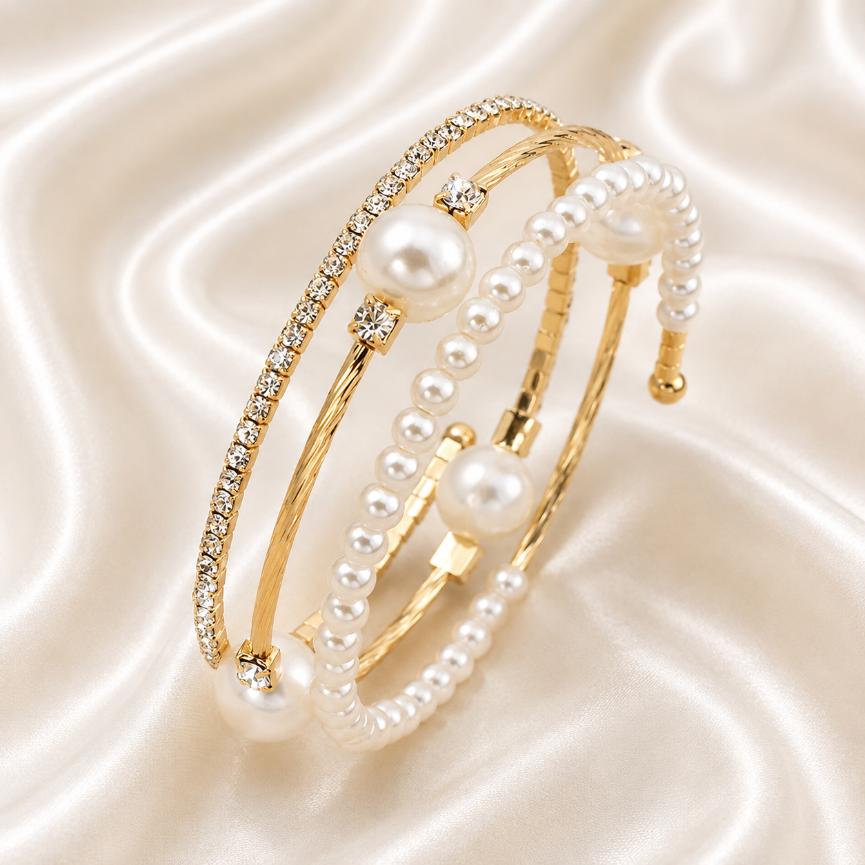 PEARL WRAP WRISTBAND